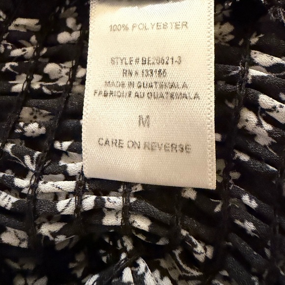 Altar'd State Black and White Floral Blouse - Picture 8 of 8